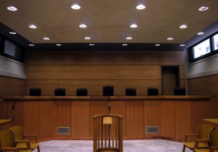 Δίκη υποκλοπών: Αμφισβήτησαν το πόρισμα της ΑΠΔΠΧ και μαρτυρίες οι συνήγοροι του Φέλιξ Μπίτζιου