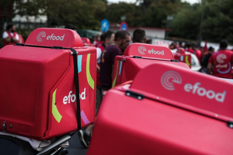 Τσικνοπέμπτη χωρίς delivery: Απεργία στην efood