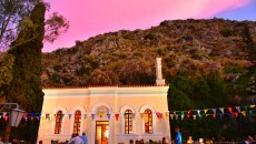 Ποιοι γιορτάζουν σήμερα 28 Φεβρουαρίου – Γιατί θεωρείται άτυπο Ψυχοσάββατο