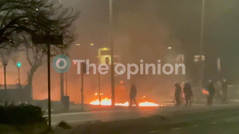 ΑΠΘ: Καμία φθορά δημόσιας περιουσίας εντός του πανεπιστημίου – Εκτός campus τα επεισόδια