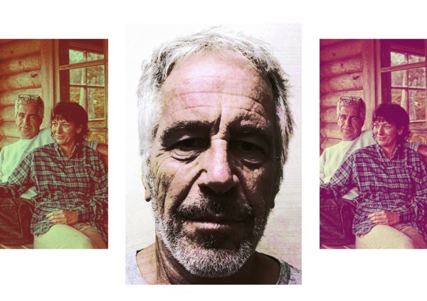 Γυμνές φωτογραφίες γυναικών, εγχειρίδια για σεξουαλικές σκλάβες, πορνοπεριοδικά: Μέσα στις μυστικές αποθήκες του Τζέφρι Έπσταϊν