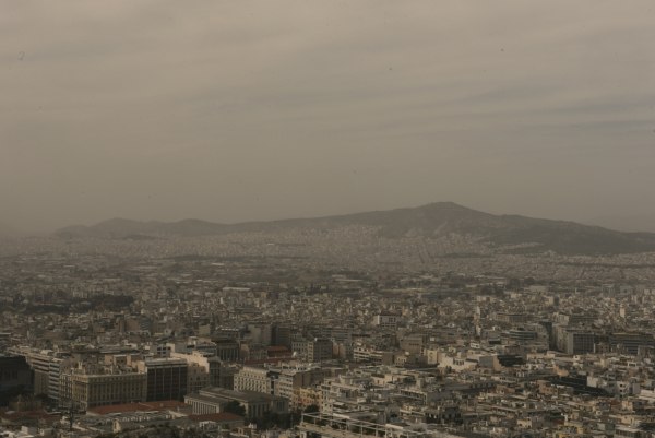Αφρικανική σκόνη: Αυξημένες συγκεντρώσεις θα επιβαρύνουν την ατμόσφαιρα τις επόμενες μέρες