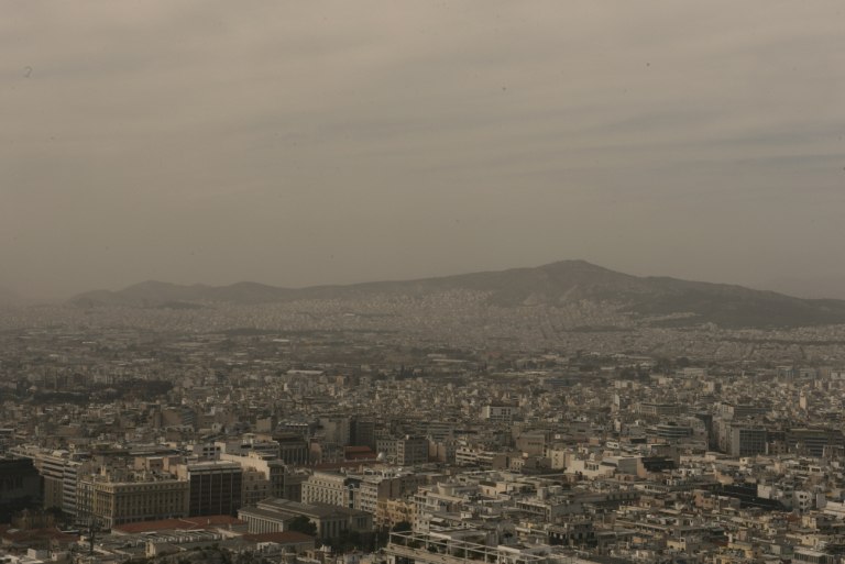 Αφρικανική σκόνη: Αυξημένες συγκεντρώσεις θα επιβαρύνουν την ατμόσφαιρα τις επόμενες μέρες