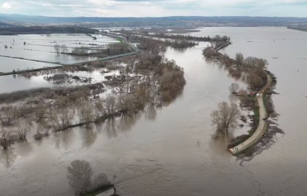 Έβρος: Δραματική η κατάσταση στο Σουφλί – Πλημμύρισαν δεκάδες χιλιάδες στρέμματα – Συγκλονιστικές εικόνες