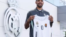 «Περιπλέκονται τα πράγματα για την παραμονή των Χεζόνια και Λάιλς στη Ρεάλ»