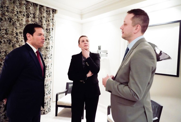 «Εποικοδομητικές συνομιλίες» με τον ΥΠΕΞ των ΗΠΑ λέει ότι είχε η πρωθυπουργός της Δανίας για τη Γροιλανδία