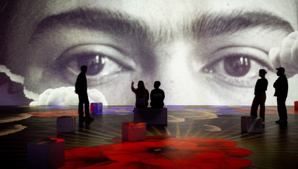 Frida Kahlo Beyond the Icon: Στο μυαλό και το έργο της Φρίντα Κάλο