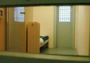 Δολοφονία στις φυλακές Δομοκού – Τι κατέγραψαν οι κάμερες λίγο πριν το επεισόδιο – Τα σενάρια που εξετάζει η ΕΛ.ΑΣ.