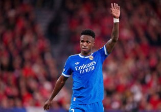 Βινίσιους: «Οι ρατσιστές είναι πάνω απ’ όλα δειλοί»