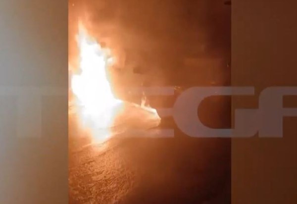 Δασκάλα γιόγκα ανατίναζε αυτοκίνητα συγγενών και φίλων επειδή δεν της δάνειζαν χρήματα – Νέο βίντεο ντοκουμέντο