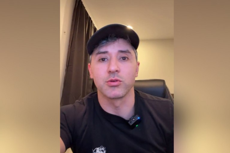 «Θεία δίκη» – Προς απέλαση μετανάστης influencer από τη Βραζιλία που αποθέωνε την ICE