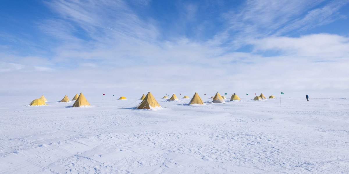 Οι ερευνητές κατασκήνωσαν για δύο μήνες σε μια απομονωμένη περιοχή της Δυτικής Ανταρκτικής (Ana Tovey/SWAIS2C)