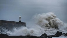 Κακοκαιρία εξπρές με επικίνδυνες καταιγίδες και θυελλώδεις ανέμους – Σε κατάσταση red code πέντε Περιφέρειες
