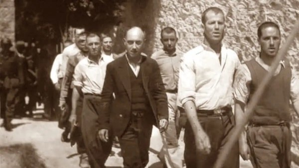 200 της Καισαριανής: «Τραγουδούσαν πριν την εκτέλεση» – Τι λένε μάρτυρες και συγγενείς εκτελεσθέντων