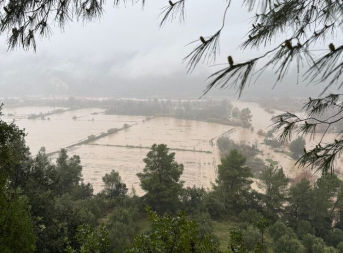 εικόνα που δείχνει πλημμυρισμένα χωράφια στον Δήμο Αρχαίας Ολυμπίας