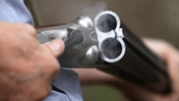 Αίγιο: «Έκαναν φασαρία, πυροβόλησα για να τους τρομάξω» – Τι ισχυρίζεται ο 41χρονος που τραυμάτισε με καραμπίνα 4 παιδιά