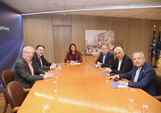 Η Πρωτοβάθμια Αυτοδιοίκηση ζητάει μόνιμο προσωπικό και συνέχιση του προγράμματος 55+