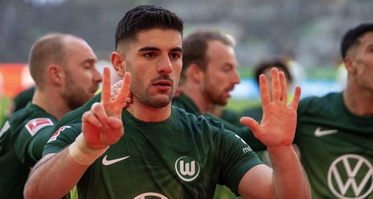 Σπουδαία κίνηση: Ο Κουλιεράκης σκόραρε κι αφιέρωσε το γκολ στους αδικοχαμένους φίλους του ΠΑΟΚ (vid)