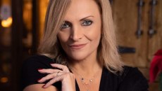 Χριστίνα Λαμπίρη: Δημιούργησε μαζί με το σύζυγο της ένα ξεχωριστό steak house στο Πικέρμι