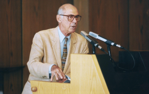 Χρήστος Λαμπράκης: Η διάρκεια και το έθος δεν νομιμοποιούν την ευτέλεια