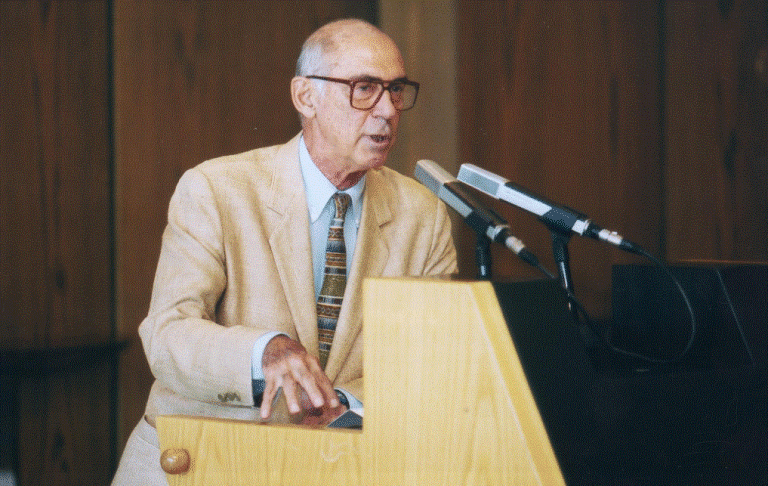 Χρήστος Λαμπράκης: Η διάρκεια και το έθος δεν νομιμοποιούν την ευτέλεια