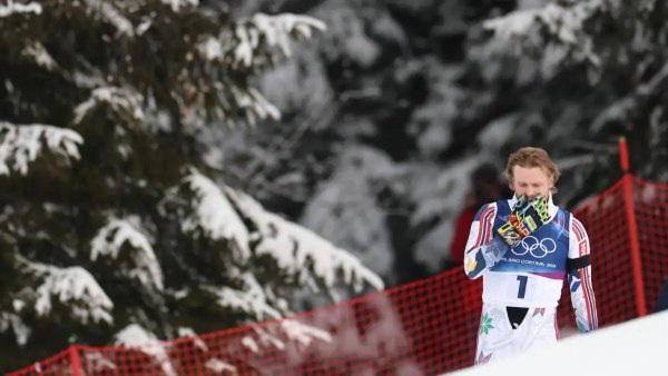 Νορβηγός σκιέρ έκανε λάθος που του κόστισε το χρυσό, τα… βρόντηξε κι έφυγε για το δάσος (vid)