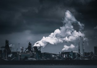 Οι ΗΠΑ αντιμέτωπες με καταστροφική περιβαλλοντική μόλυνση εξαιτίας ανάκλησης – δώρο στους ρυπαντές