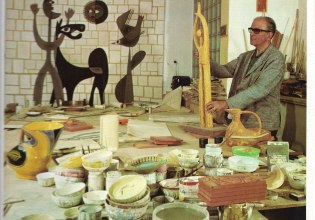 Αναπλάθοντας την παράδοση: O Πάνος Βαλσαμάκης και η γέννηση της σύγχρονης ελληνικής κεραμικής