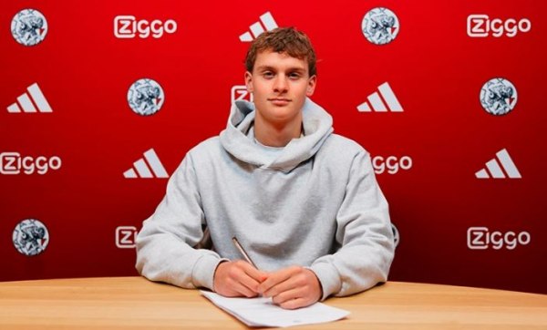 Ιμπραΐμοβιτς – Φαν ντερ Φάαρτ:  Εις το όνομα του πατρός