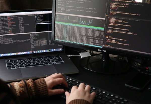 Γαλλία: Στα χέρια χάκερ ιατρικά στοιχεία 15 εκατομμυρίων πολιτών – Και πολιτικοί μεταξύ τους