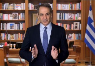 Μητσοτάκης: Προσπάθεια αλλαγής ατζέντας με τη συνταγματική αναθεώρηση – Ζητά «συνεννόηση χωρίς δογματισμούς»