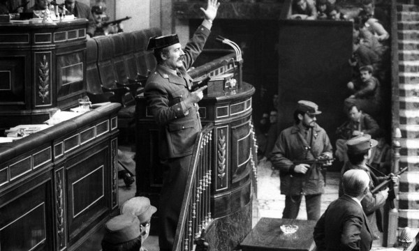 Ισπανία: Πέθανε ο Αντόνιο Τεχέρο Μολίνα, ο επικεφαλής του αποτυχημένου πραξικοπήματος του 1981
