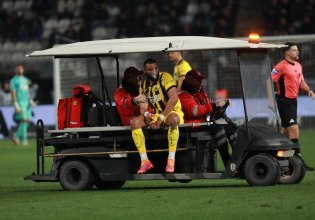 ΠΑΟΚ – ΑΕΚ: Τραυματίστηκαν και αντικαταστάθηκαν οι Μεϊτέ και Μουκουντί