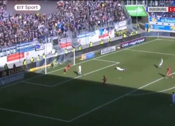 Ο Μαρκ Φλέκεν θυμήθηκε το πιο επικό blooper που έχουμε δει ποτέ από τερματοφύλακα (vid)