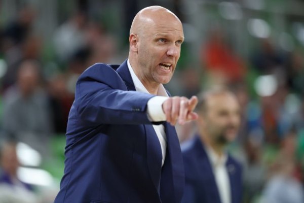 Ζάκελι: «Η Ελλάδα είναι το φαβορί στον όμιλό μας»