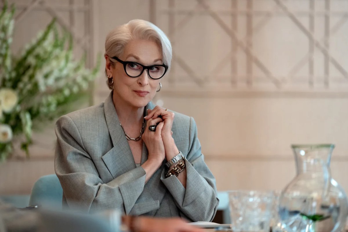 Ο Διάβολος Φοράει Prada 2: Πρώτο τρέιλερ, μόδα-φαρμάκι και πυρηνική επιστροφή της Μιράντα Πρίσλεϊ – «Αυτά τα φρύδια, τα κράτησες;»