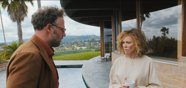 Από το Beetlejuice στο The Studio: H Κάθριν Ο’Χάρα έκανε την κωμωδία σοβαρή υπόθεση