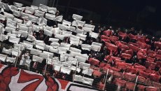 Οι 2.500 οπαδοί του Ολυμπιακού έκαναν… Πειραιά τη Λιβαδειά (pics)