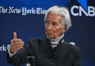 «Καμπανάκι» Λαγκάρντ για τις μεταβολές στους δασμούς – Ενδέχεται να διαταράξουν την ισορροπία με την ΕΕ