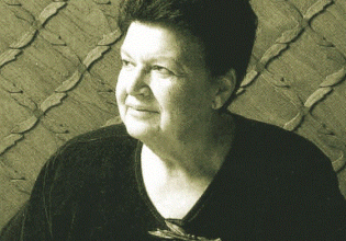 Ιωάννα Παπαντωνίου: Ασύμβατος με το αρχαίο δράμα ο όρος «εκμοντερνισμός»