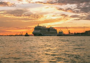 Τάσεις στην ευρωπαϊκή κρουαζιέρα το 2026: Μικρότερα πλοία, εμπειρίες πολιτισμού και F1