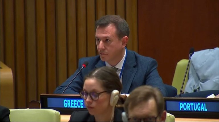 Στις Ηνωμένες Πολιτείες ο Δουδωνής για ομιλίες σε Yale και ΟΗΕ