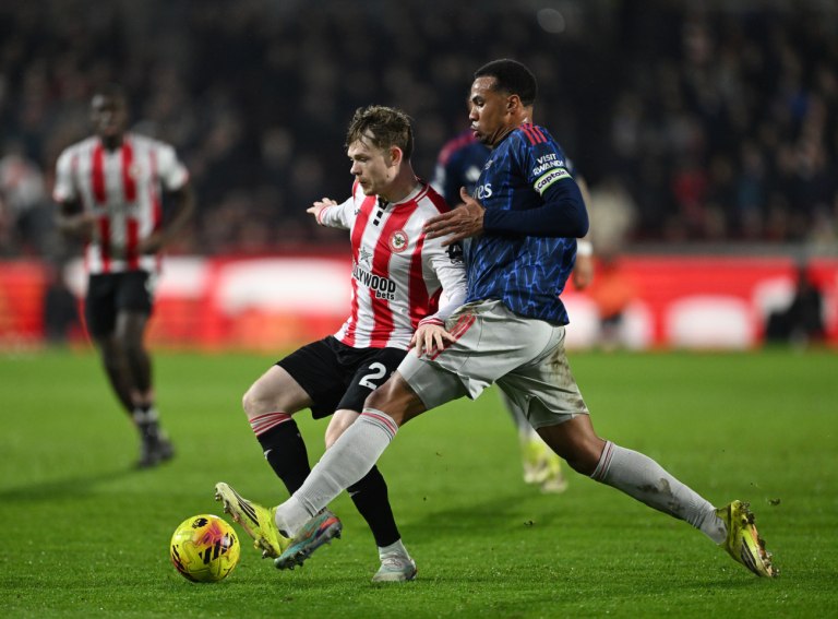 Μπρέντφορντ – Άρσεναλ 1-1: Γκέλα των Λονδρέζων, η Σίτι στο -4