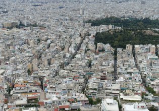 Αυξήθηκαν ως 20% τα Airbnb στην Αθήνα – Κενό γράμμα οι απαγορεύσεις