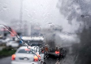 Καιρός: Αφρικανική σκόνη με βροχές και καταιγίδες σε αρκετές περιοχές – Πού θα είναι ισχυρά τα φαινόμενα