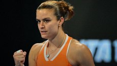 Σβιάτεκ – Σάκκαρη 1-2: Θρίαμβος για τη Μαρία, απέκλεισε τη Σβιάτεκ και προκρίθηκε στους «4» της Ντόχας!