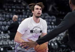 Σκέφτεται επιστροφή στην Ευρώπη ο Σάριτς και ο Παναθηναϊκός παρακολουθεί