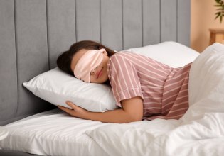 Πώς το SleepFM «διαβάζει» την υγεία μας ενώ εμείς ονειρευόμαστε