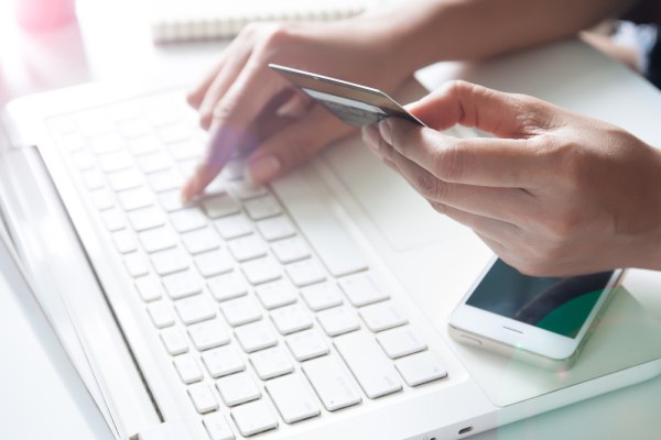 Super Finds: Τα καλύτερα winter sales στη μόδα