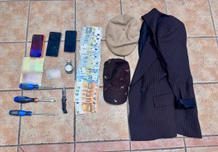 Εξαρθρώθηκε συμμορία που έκλεβε χρήματα από ΙΧ – Παρακολουθούσαν τους οδηγούς και έσκαγαν τα λάστιχα